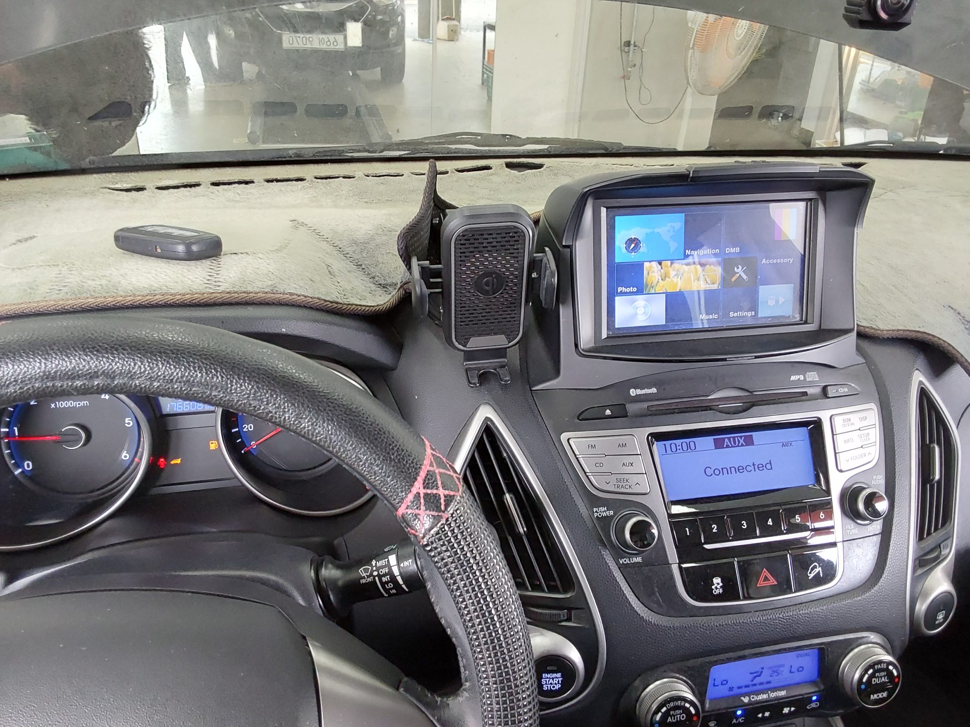 2010 - hyundai tucson