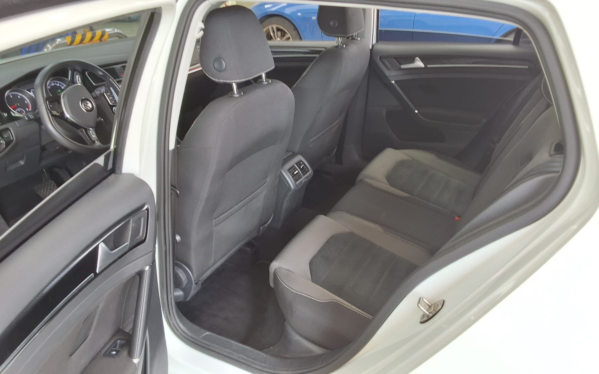 2015 - volkswagen golf