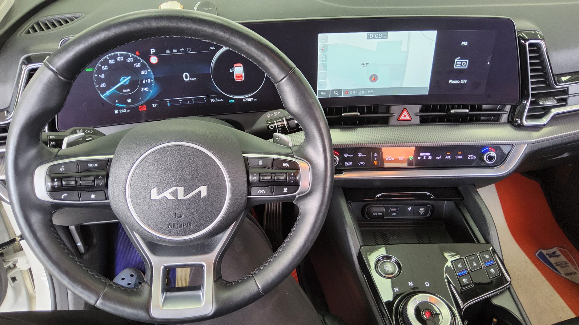 2022 - kia sportage