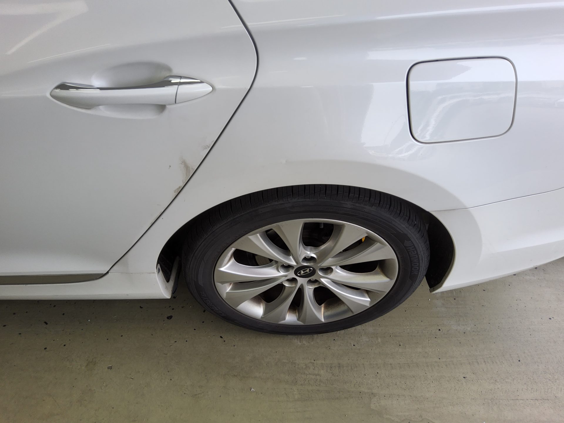 2011 - hyundai grandeur