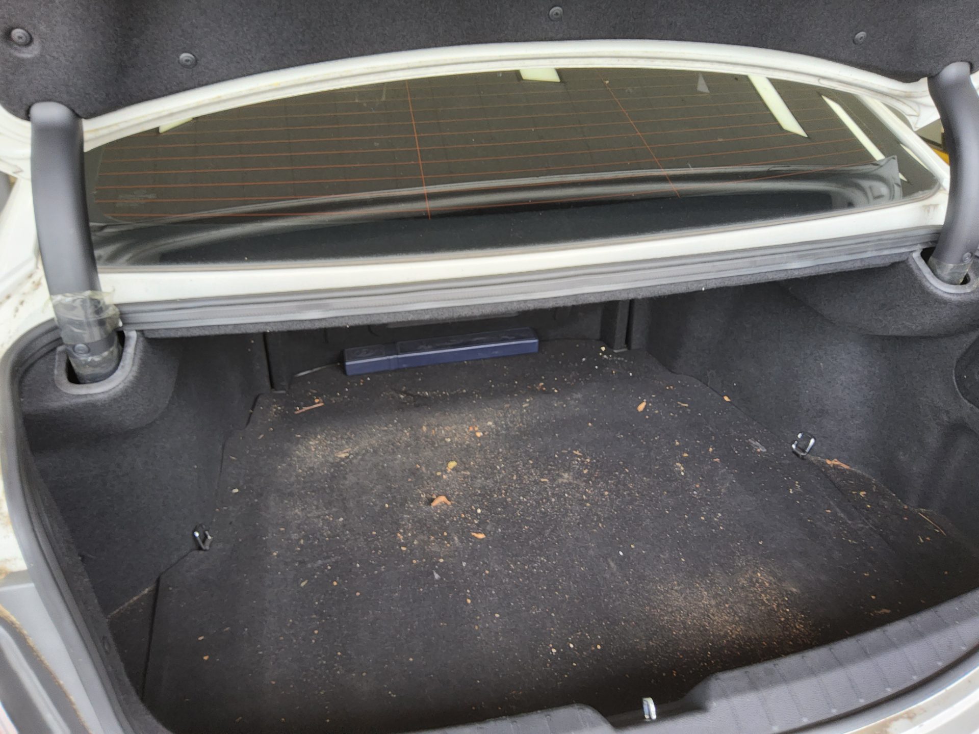 2011 - hyundai grandeur