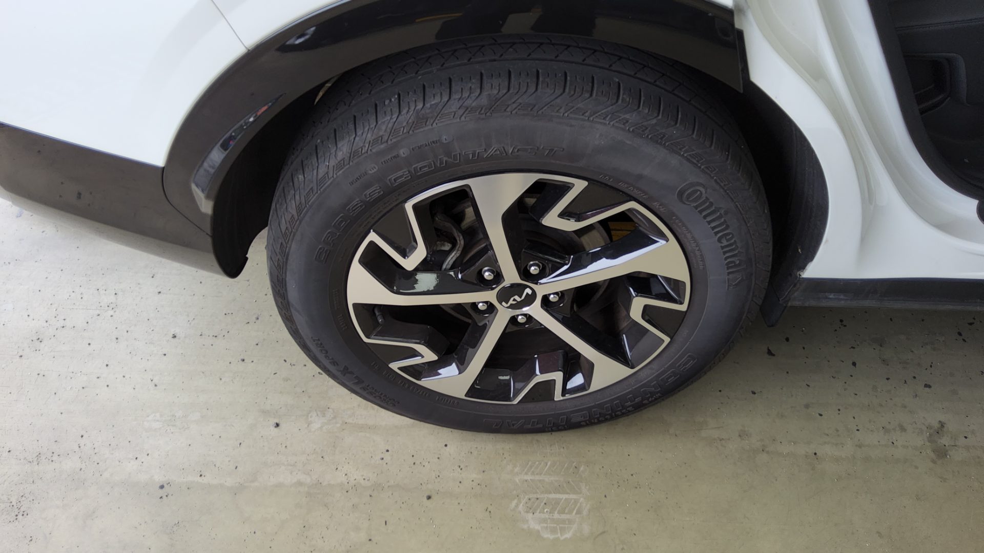 2022 - kia sportage