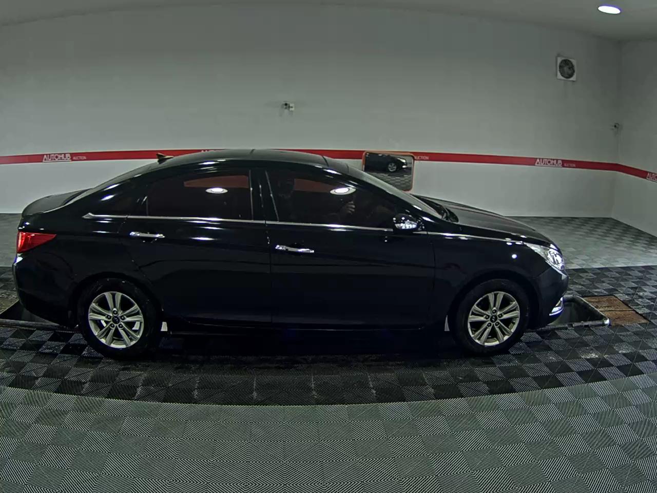 2010 - hyundai sonata