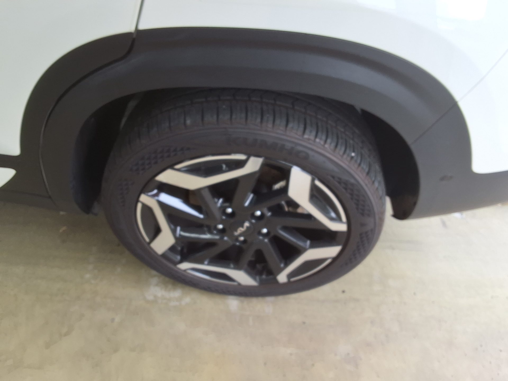2023 - kia seltos
