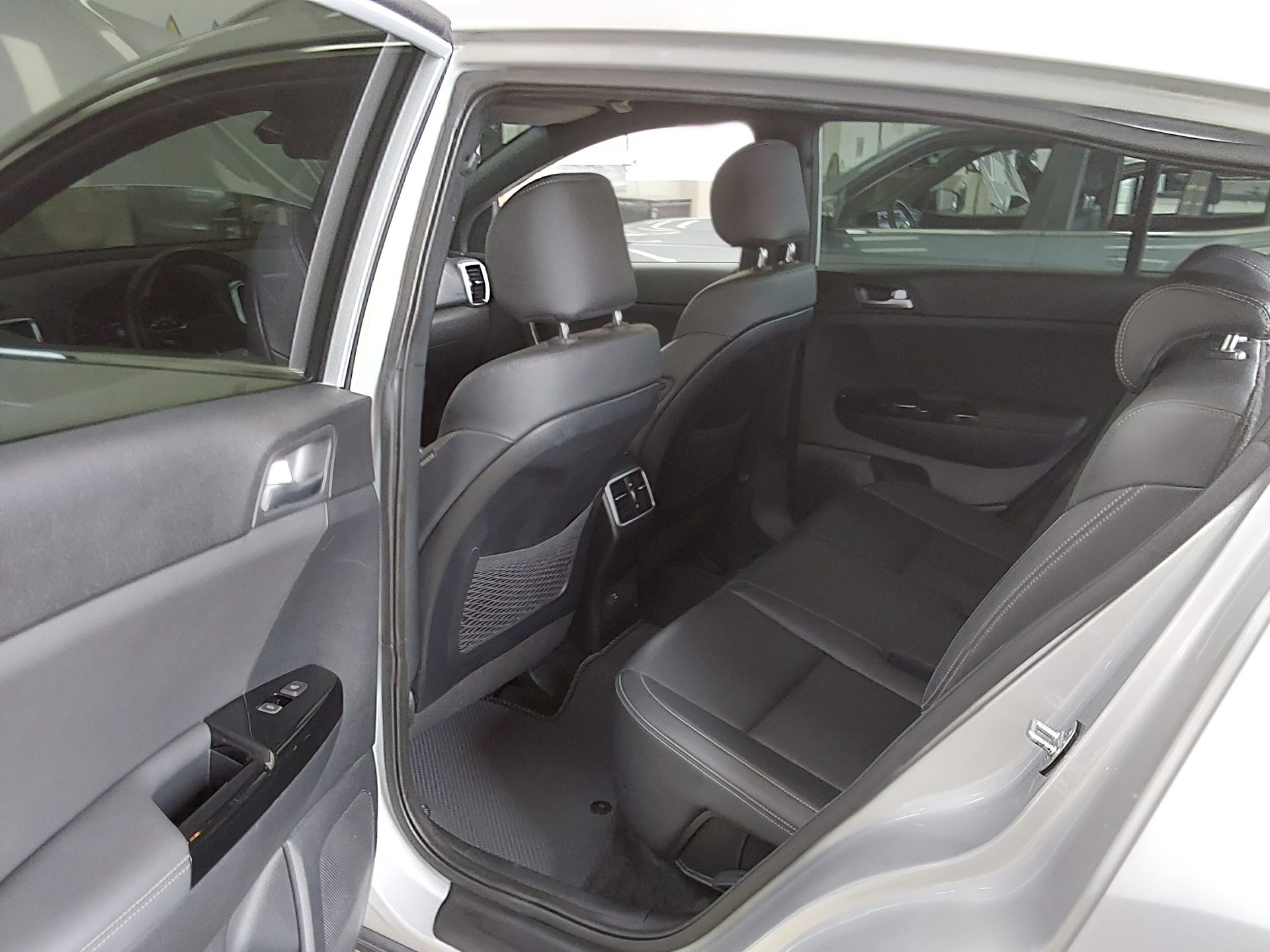 2019 - kia sportage