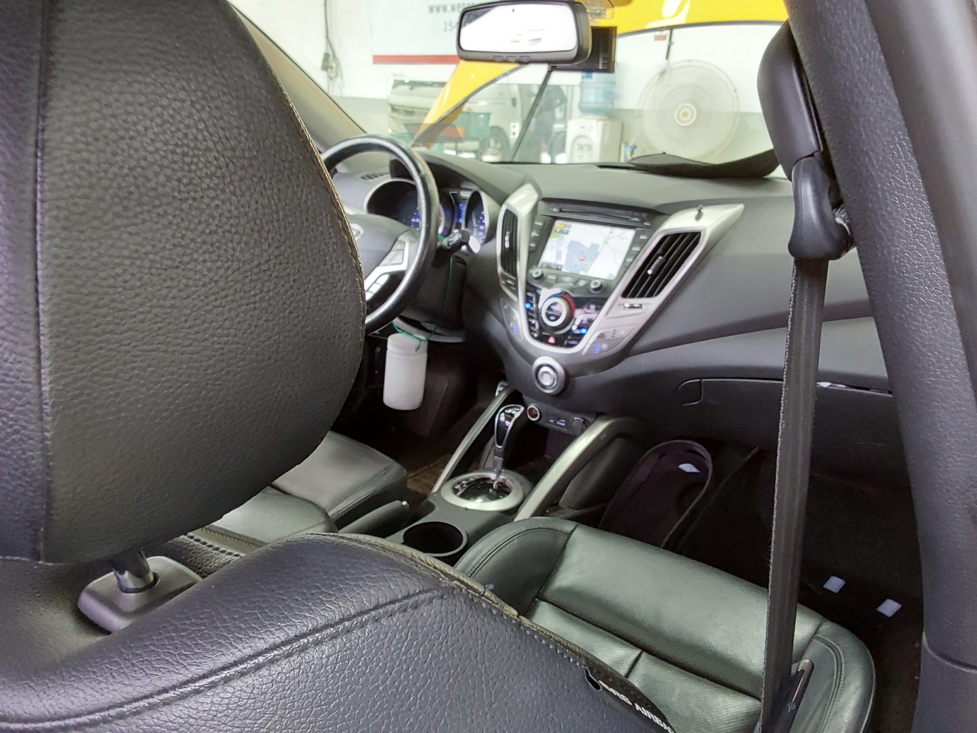 2014 - hyundai veloster