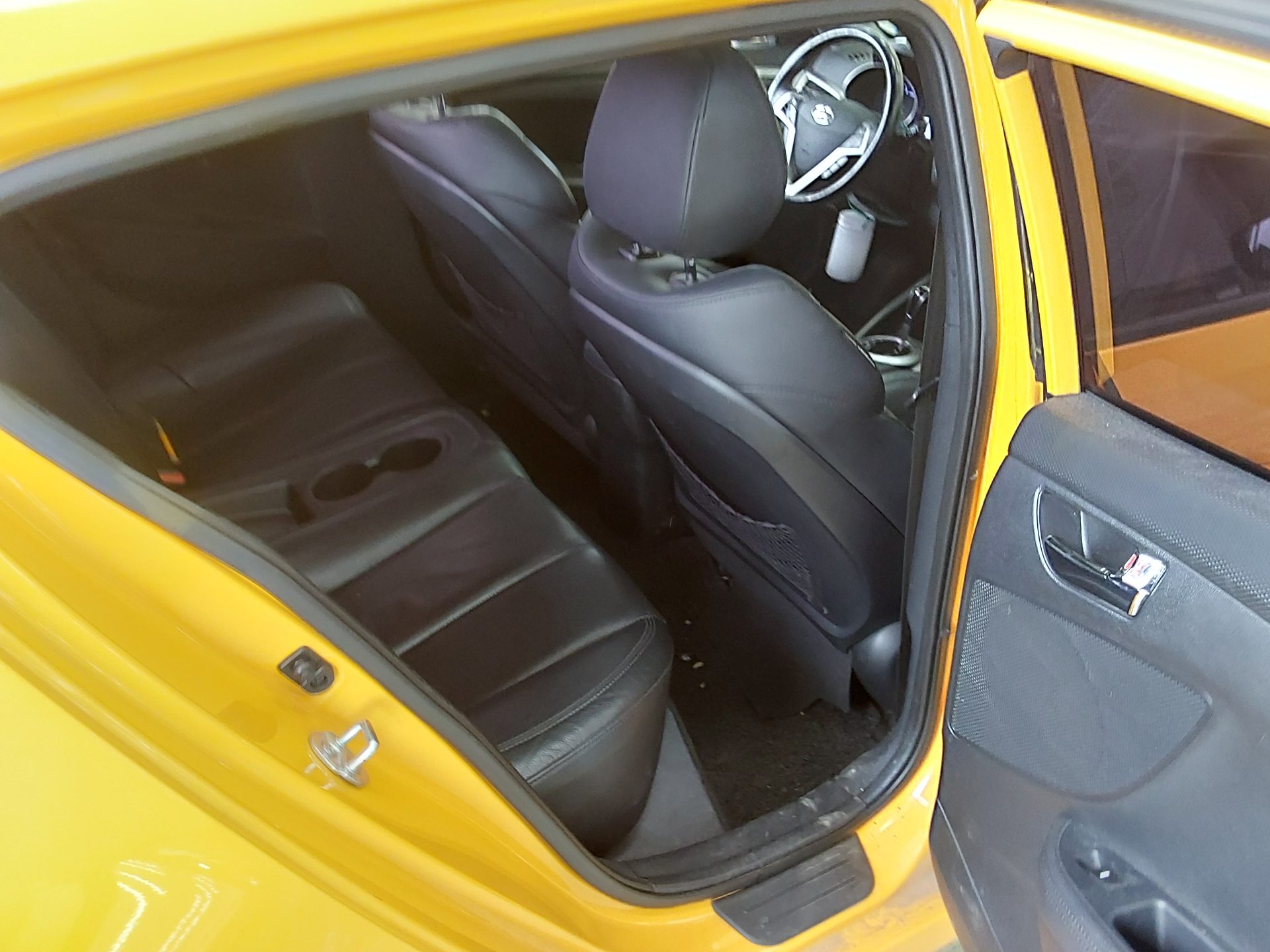2014 - hyundai veloster