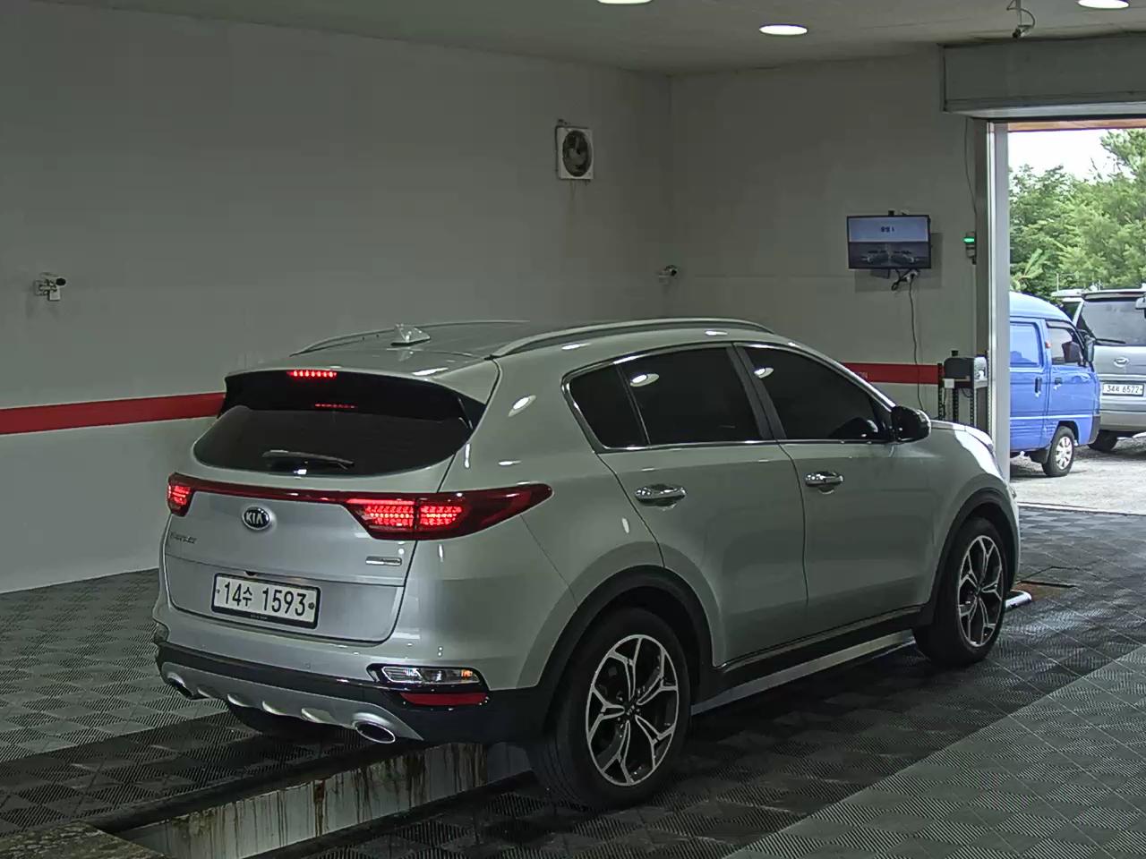 2019 - kia sportage