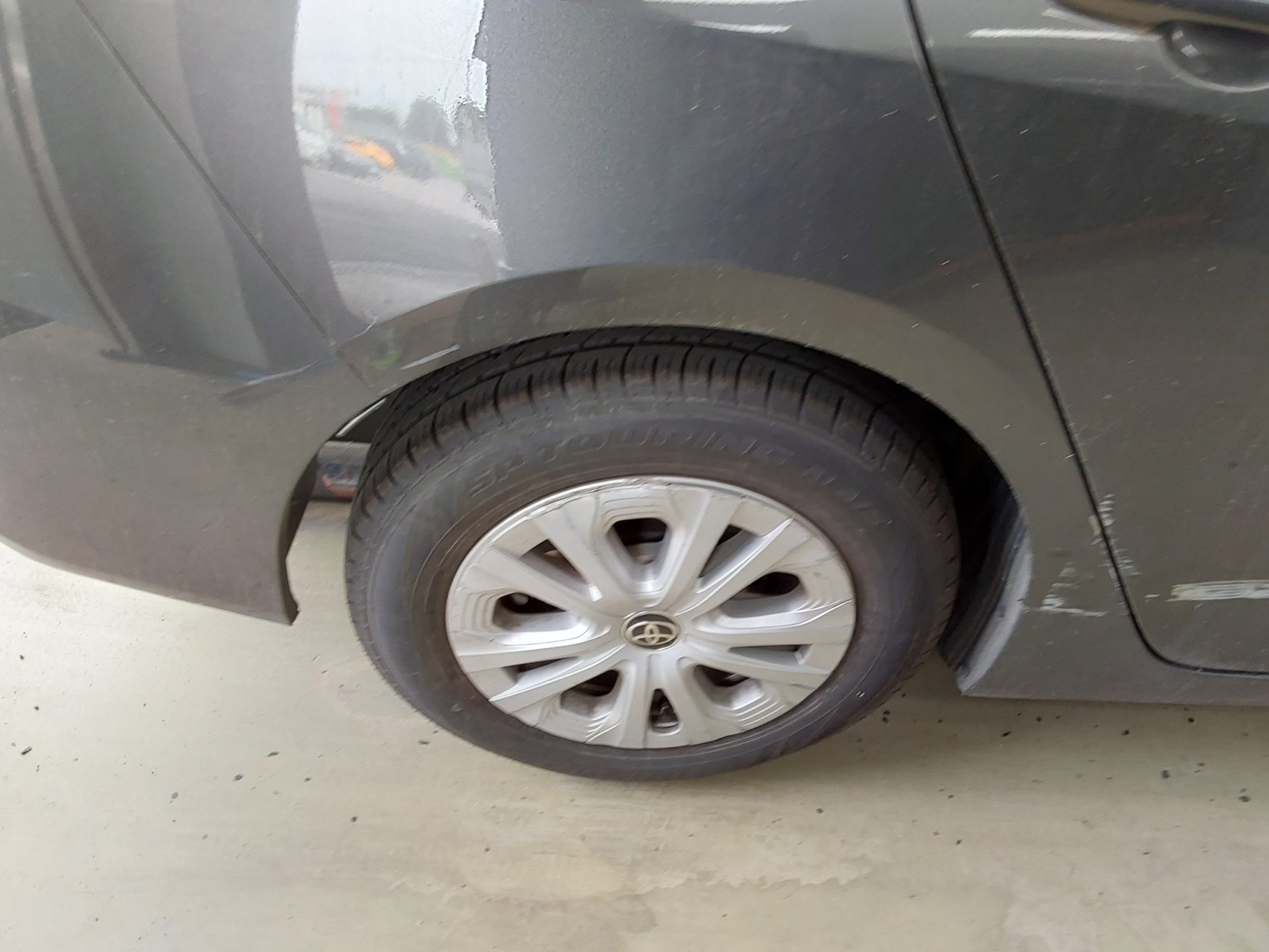 2021 - toyota prius