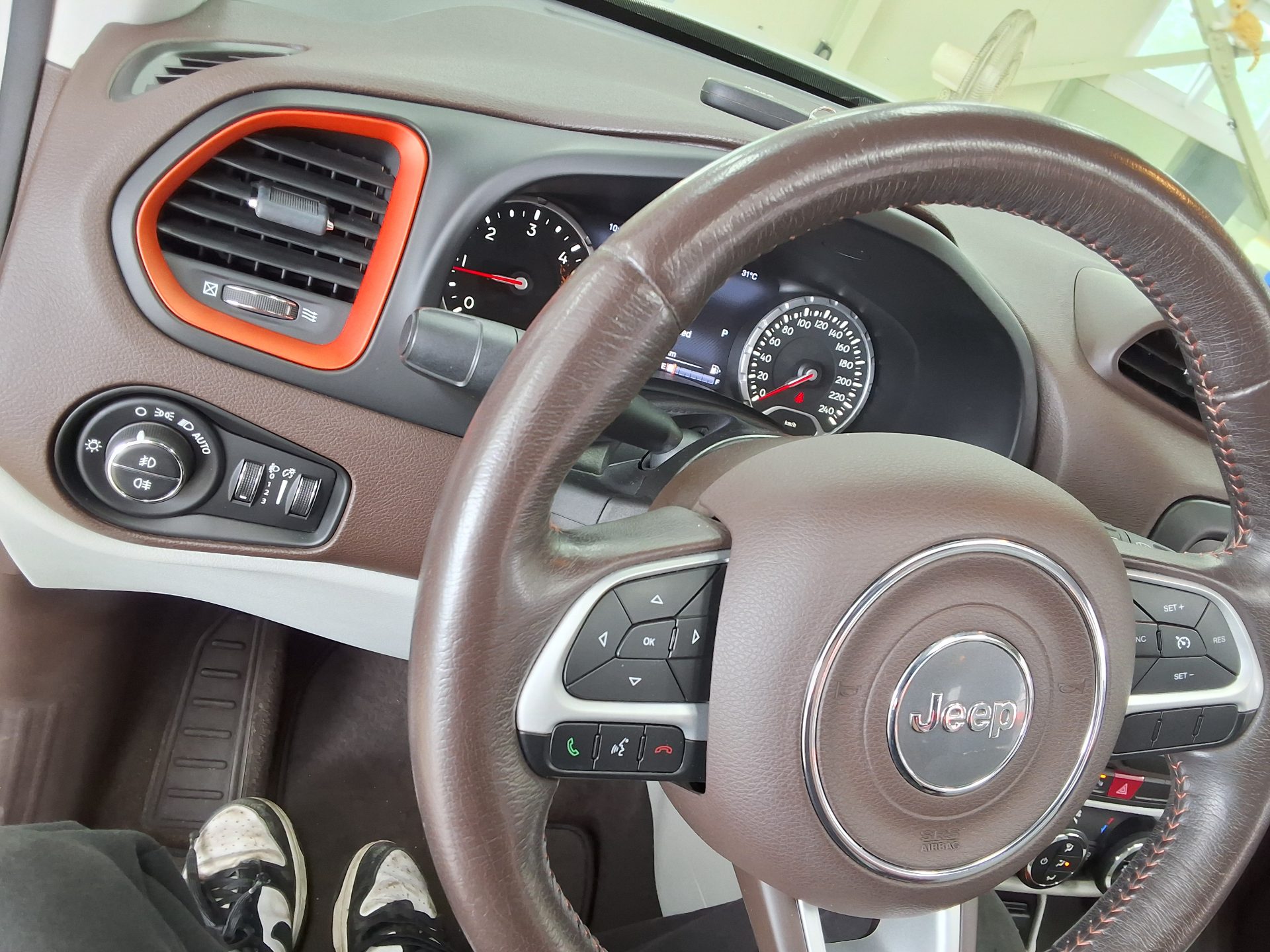 2016 - jeep renegade