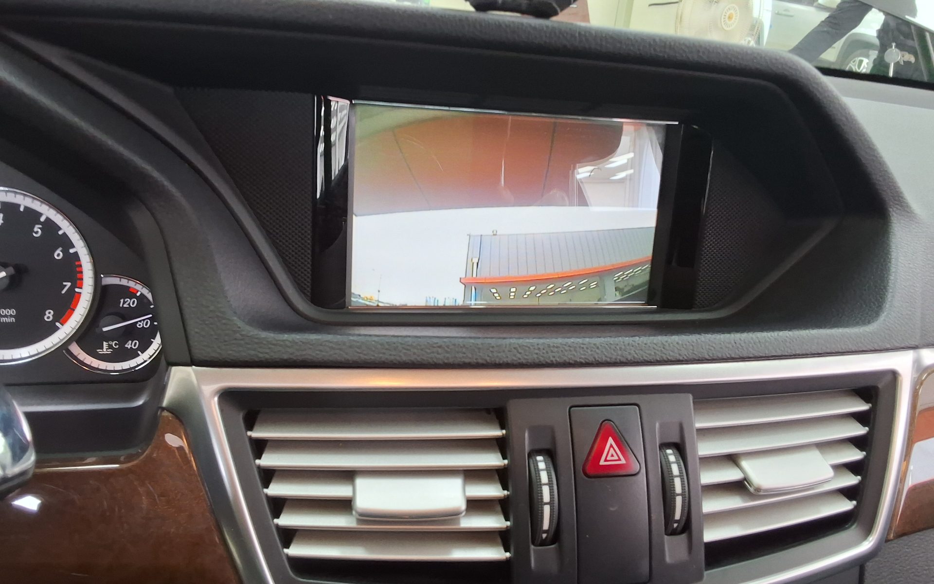 2012 - mercedes-benz e300