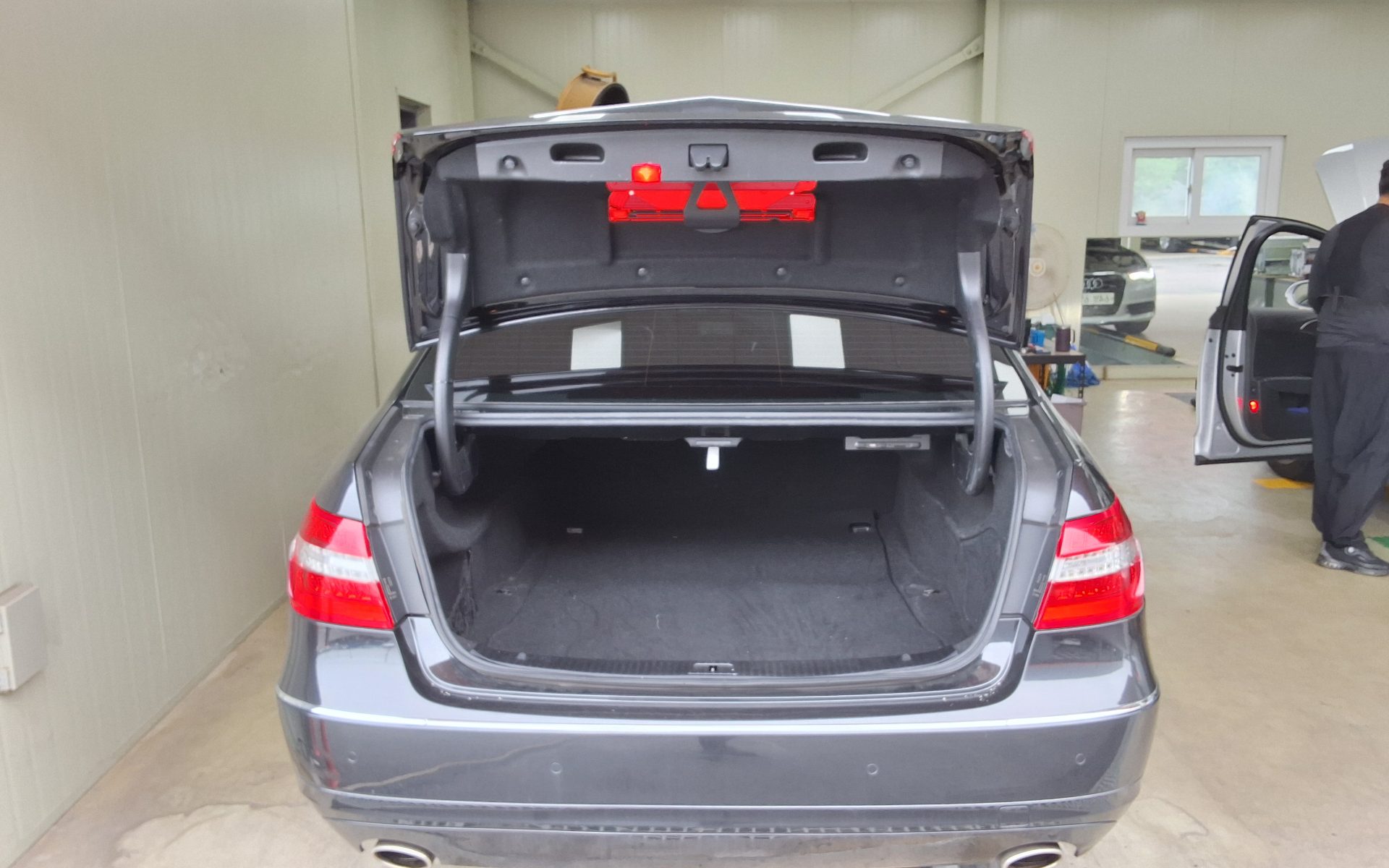 2012 - mercedes-benz e300