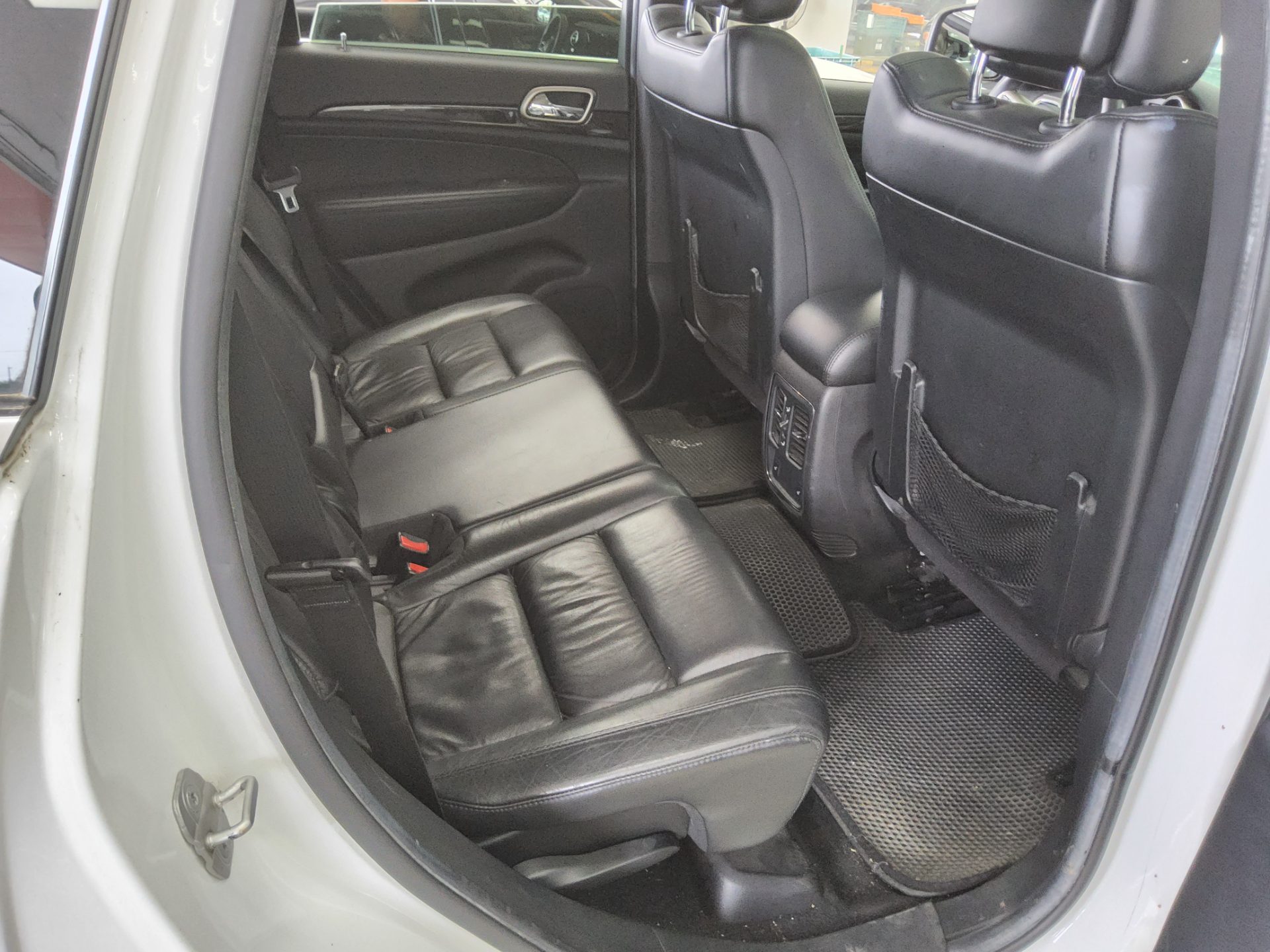 2013 - jeep grand cherokee
