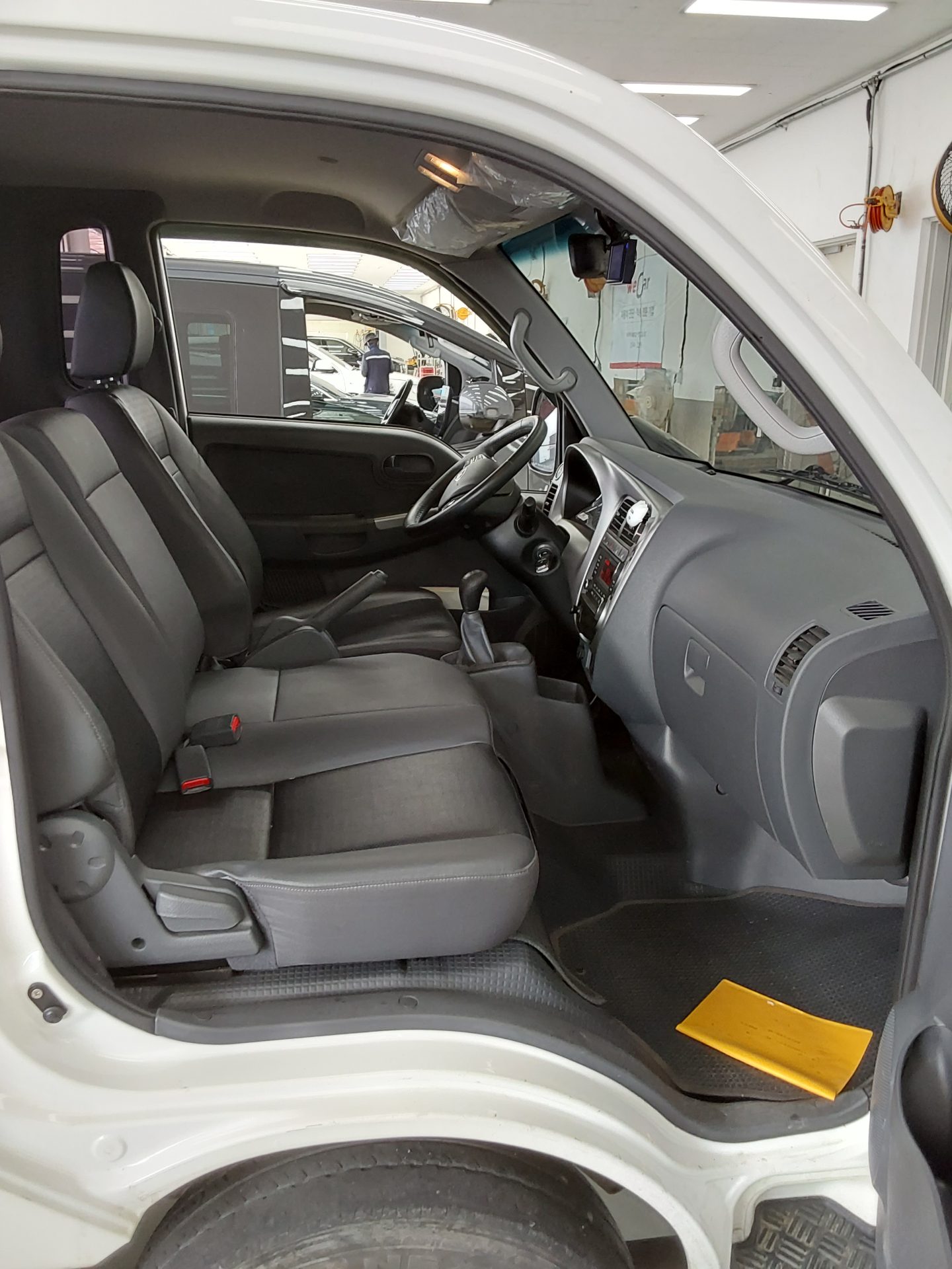2020 - kia bongo