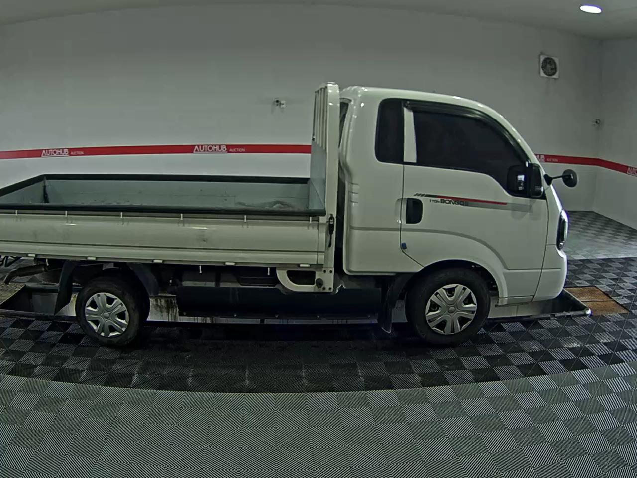 2020 - kia bongo
