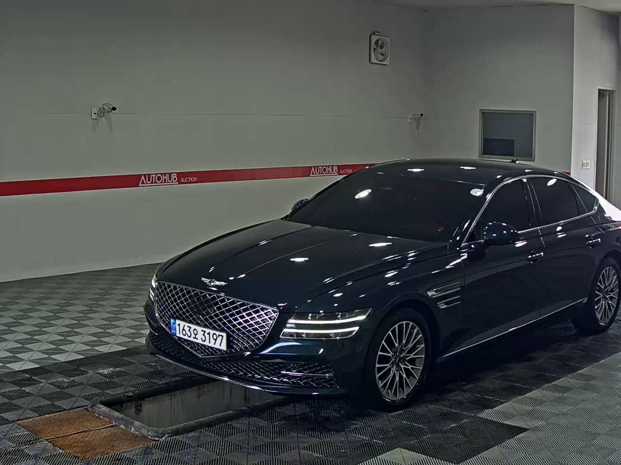 2021 - genesis g80