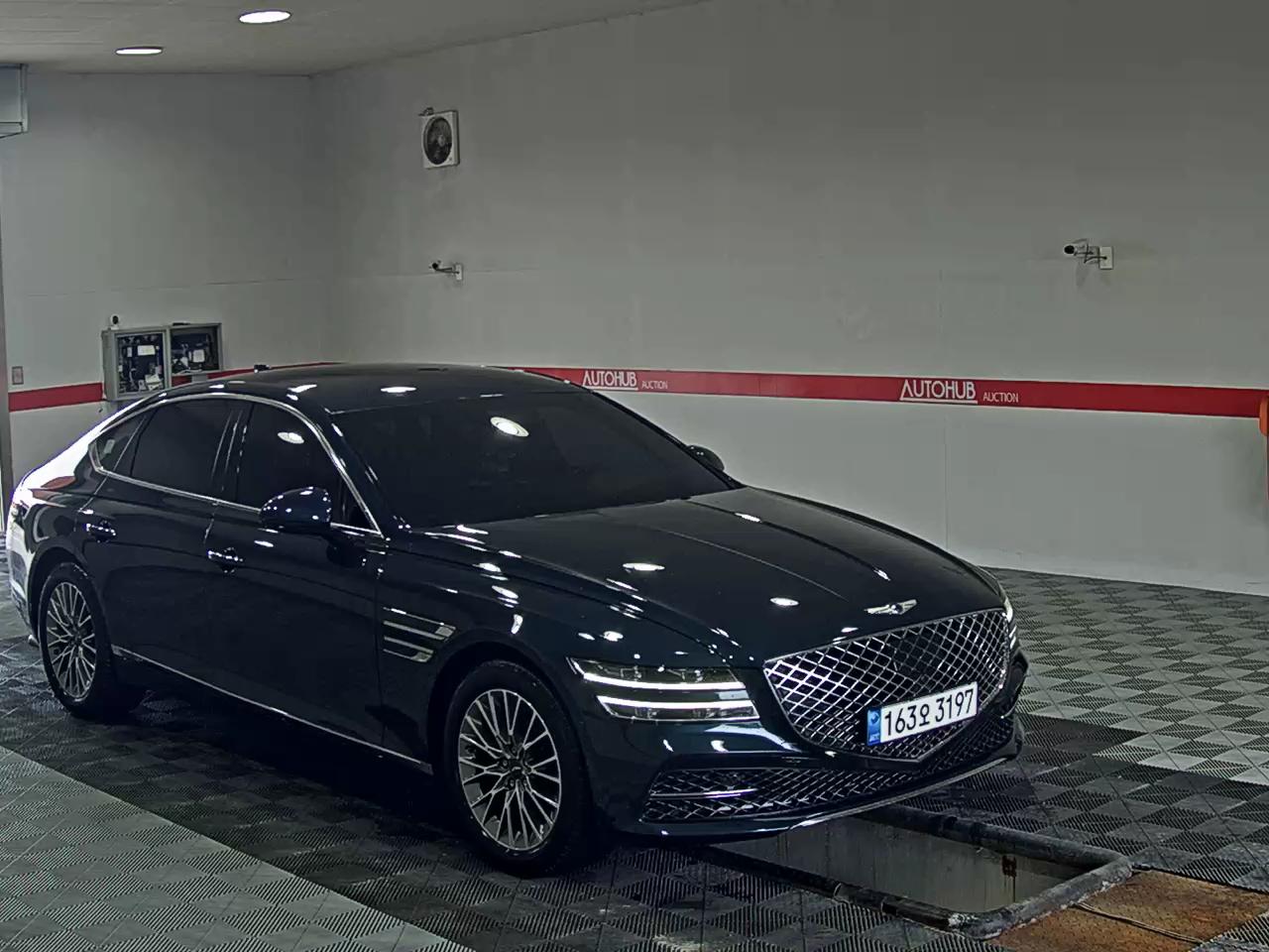 2021 - genesis g80