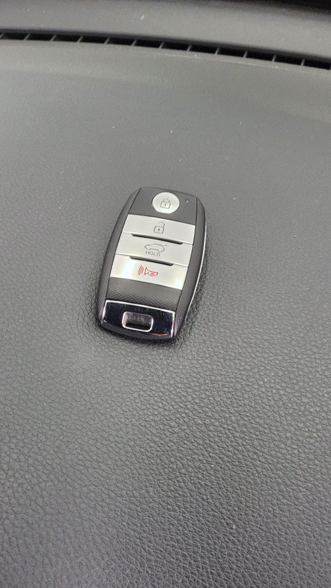 2019 - kia stonic