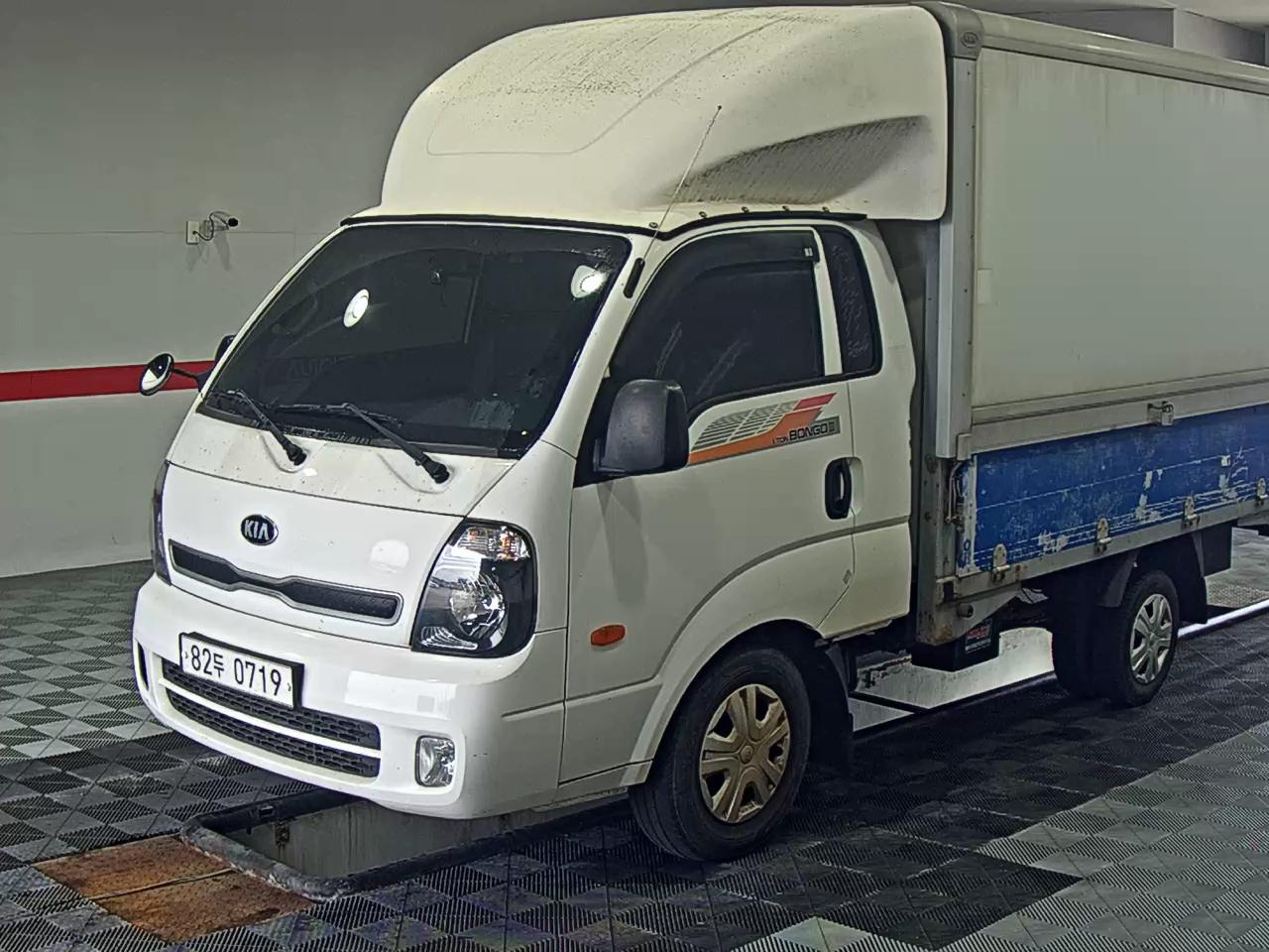 2018 - kia bongo