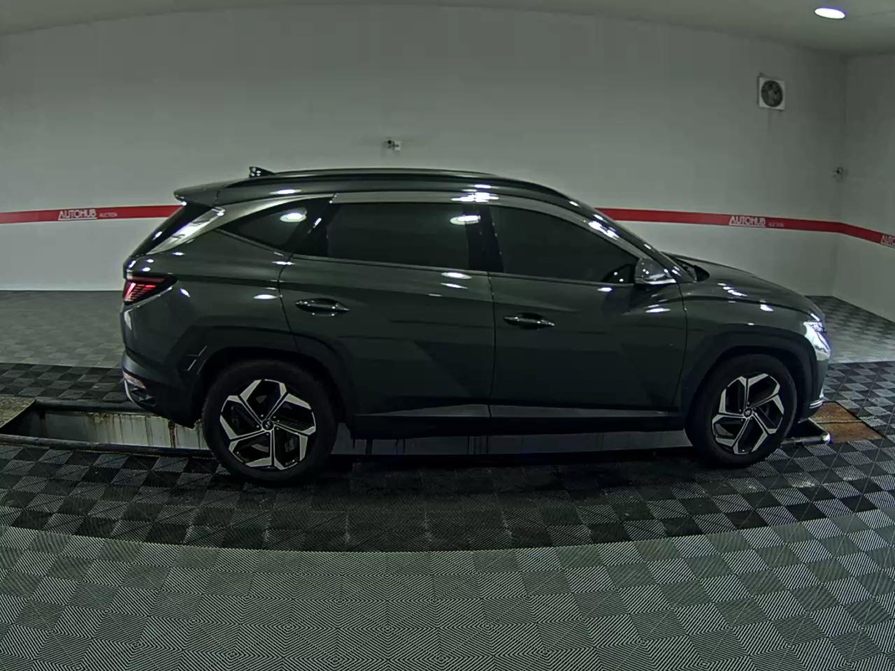 2022 - hyundai tucson