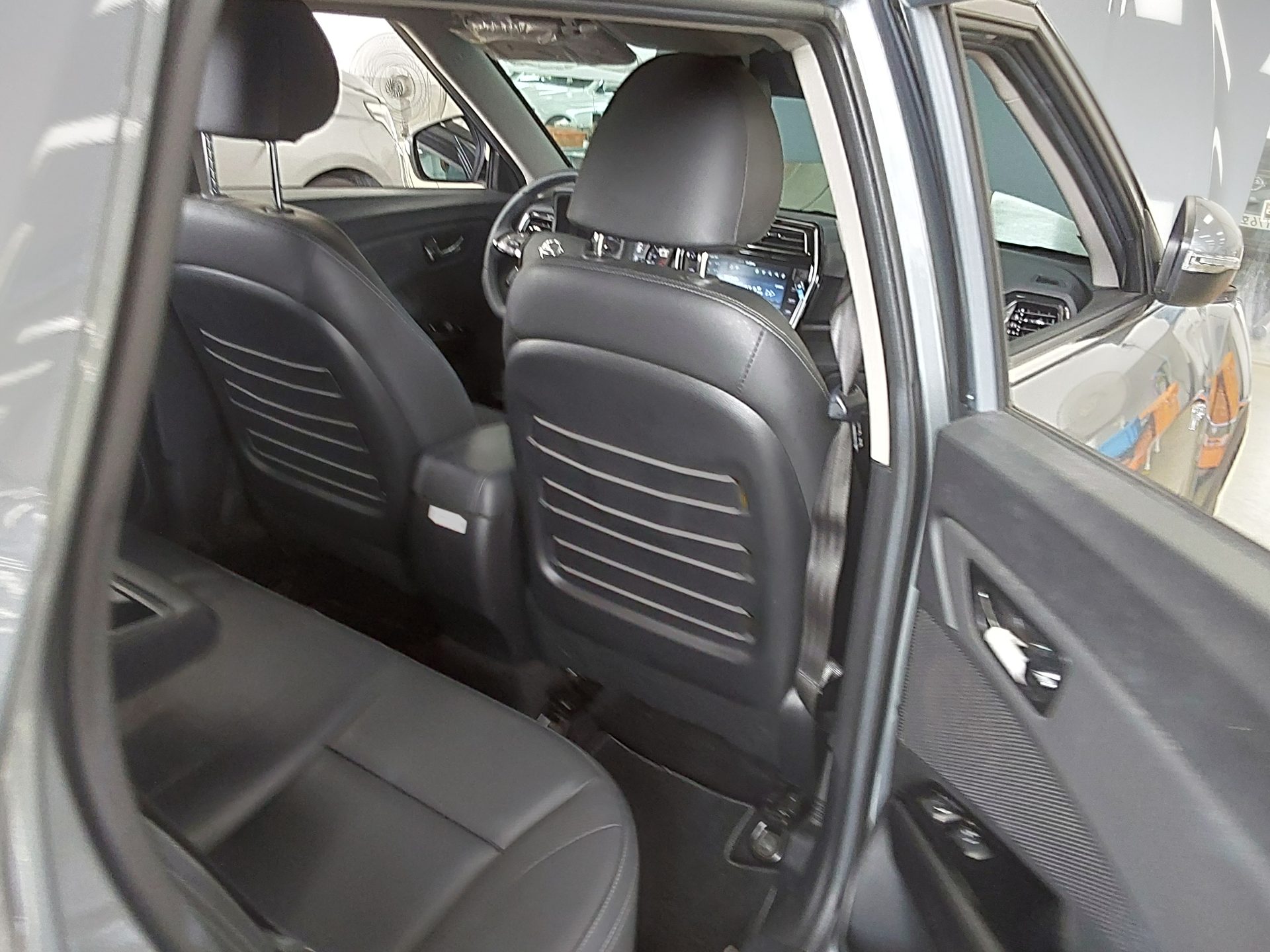 2023 - ssangyong tivoli
