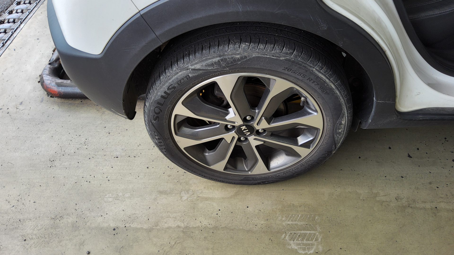 2019 - kia stonic