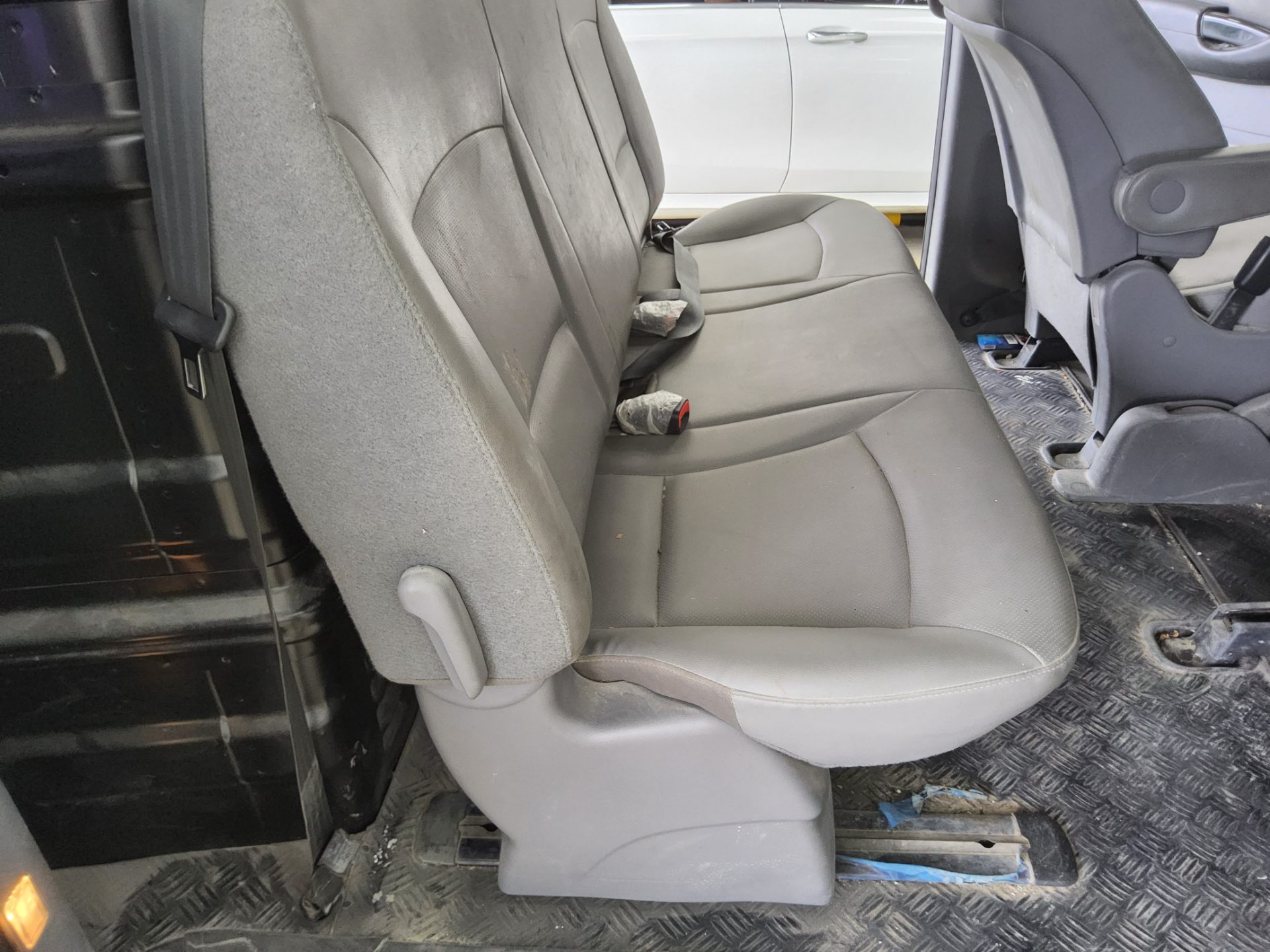 2019 - hyundai grand starex