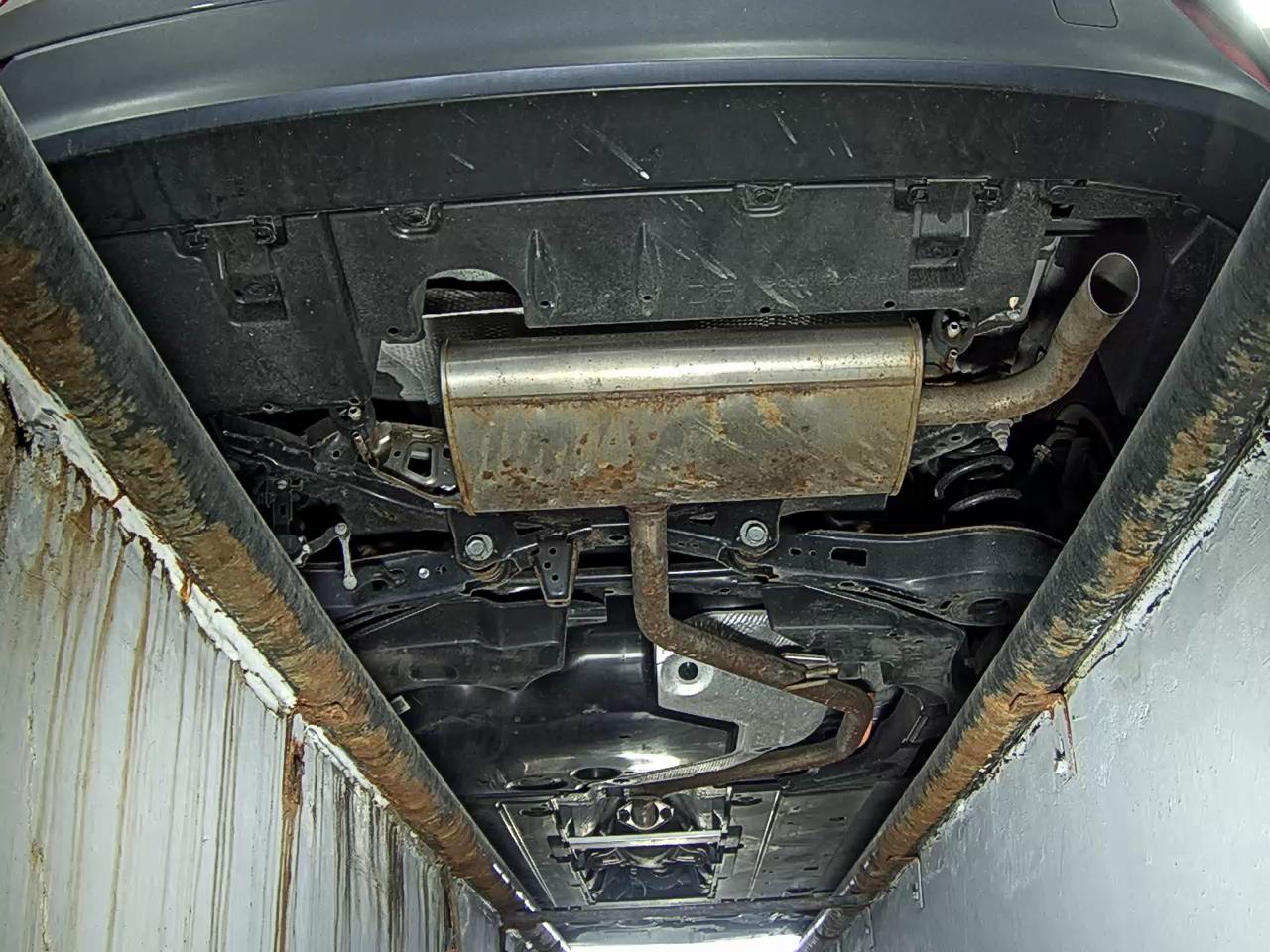 2021 - toyota prius
