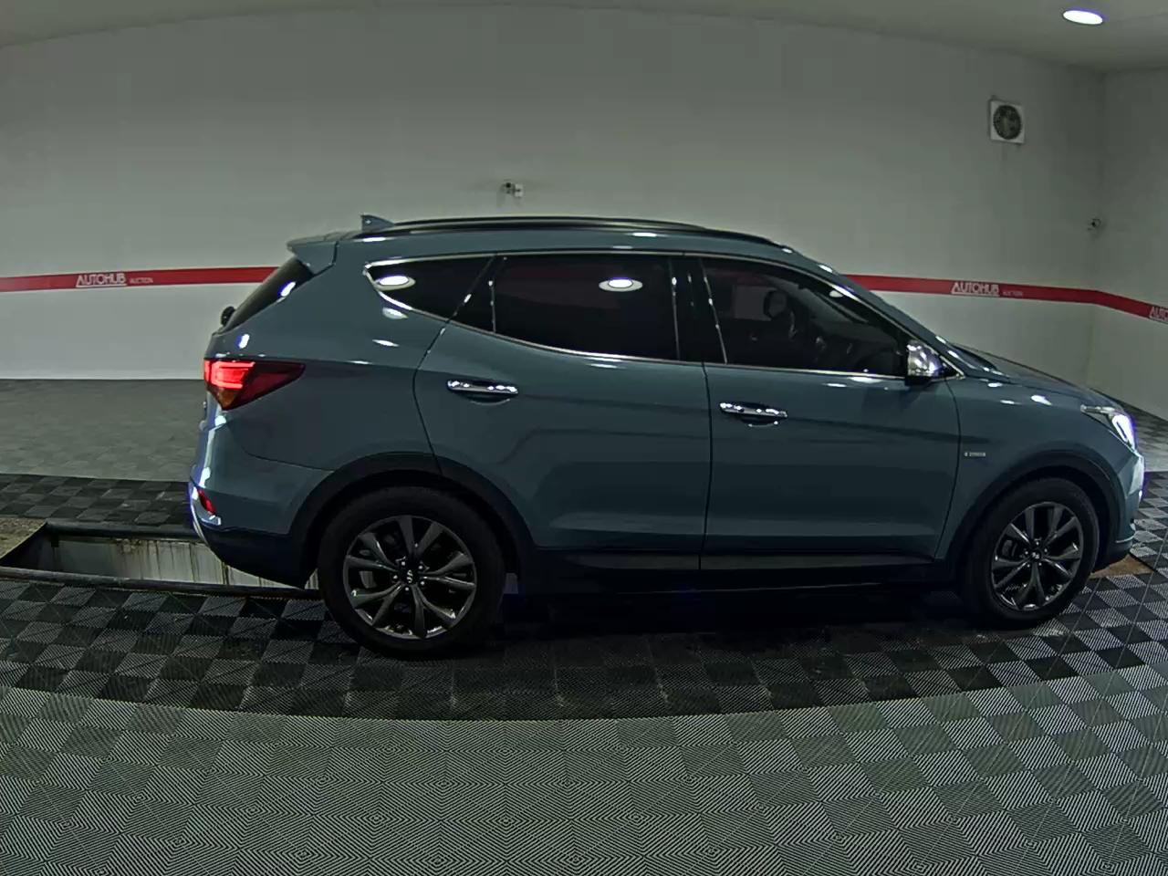 2017 - hyundai santa fe