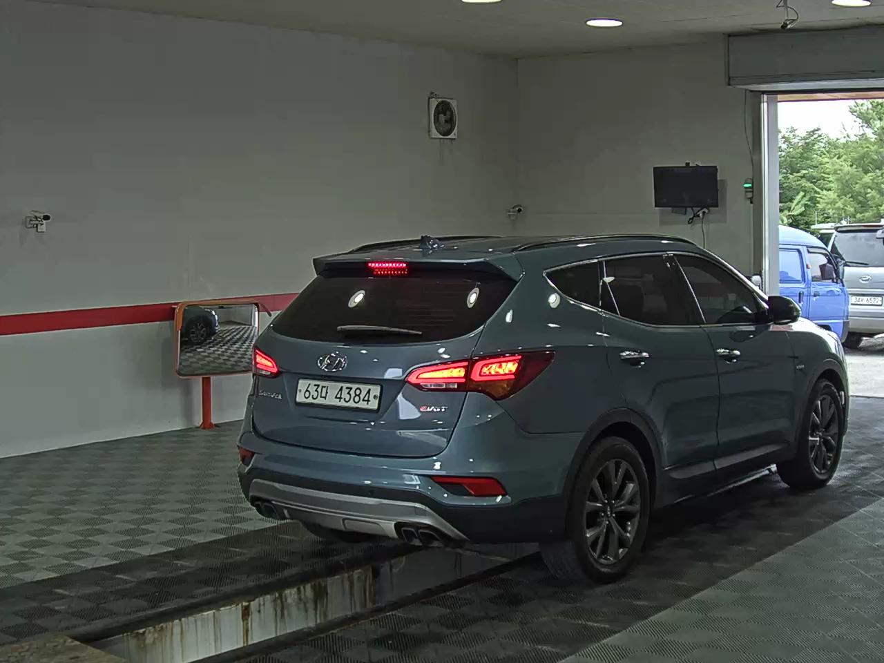 2017 - hyundai santa fe