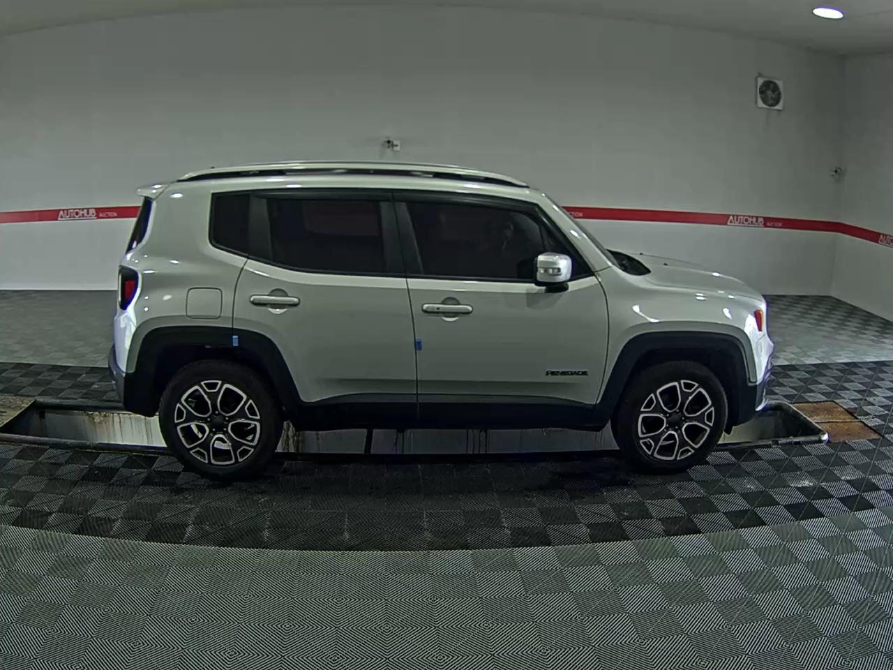 2016 - jeep renegade
