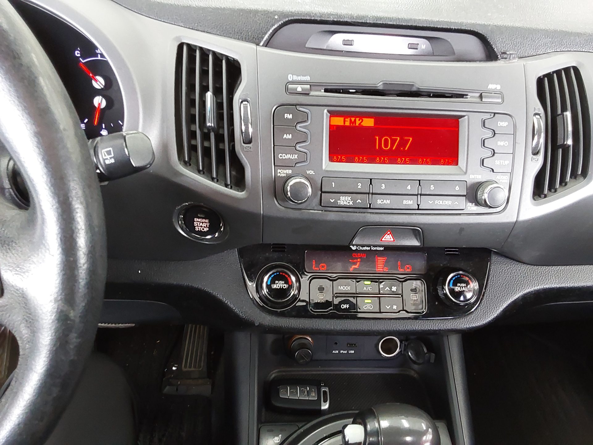 2012 - kia sportage
