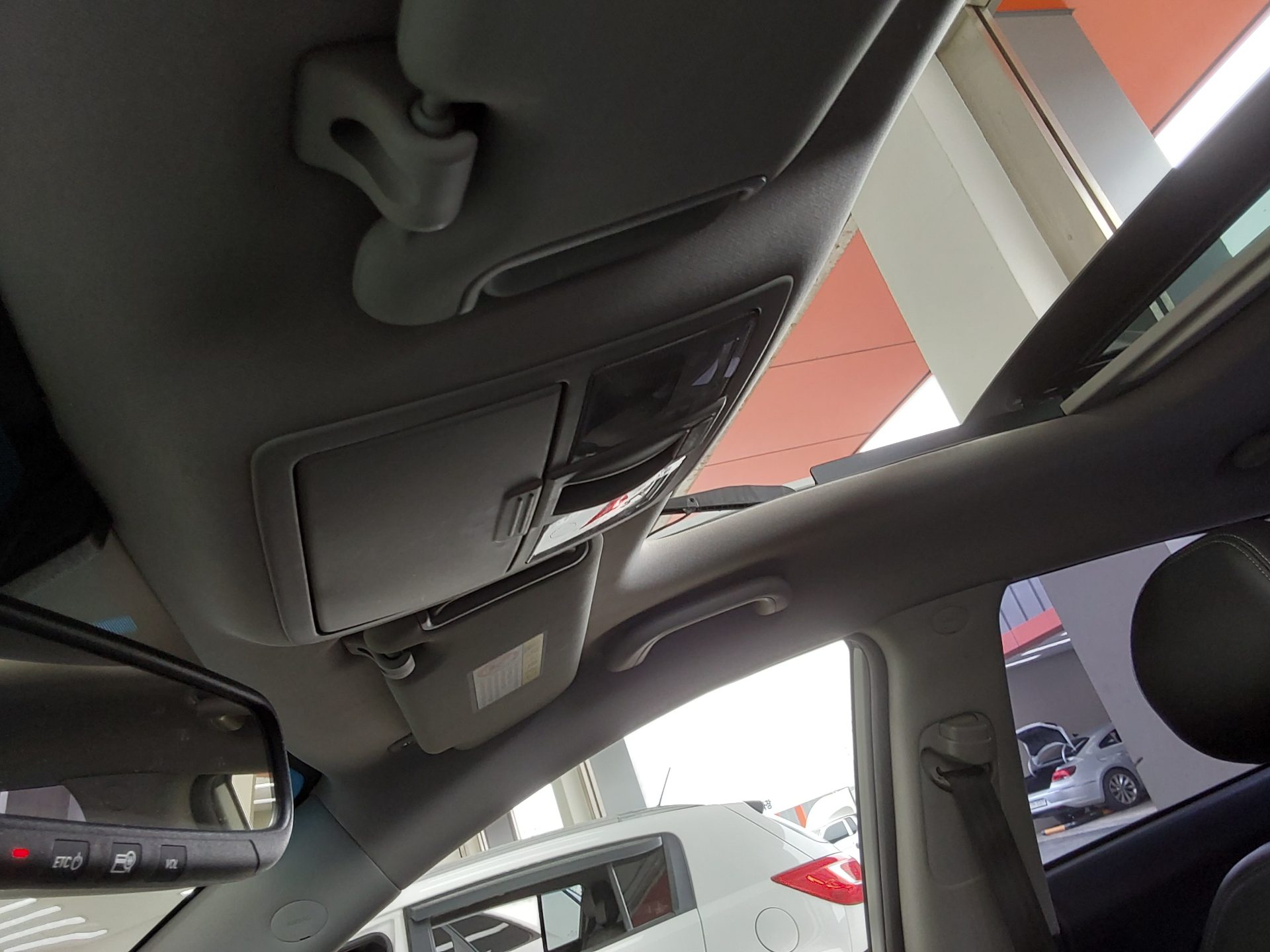 2012 - kia sportage