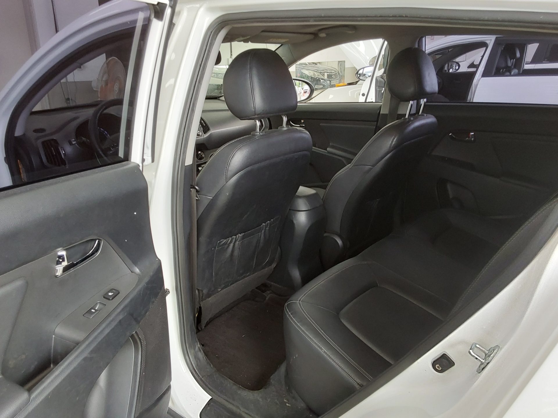 2012 - kia sportage