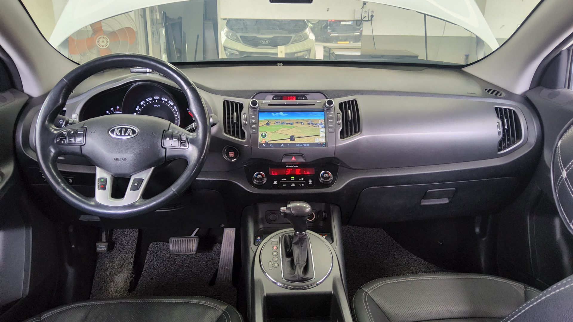 2012 - kia sportage