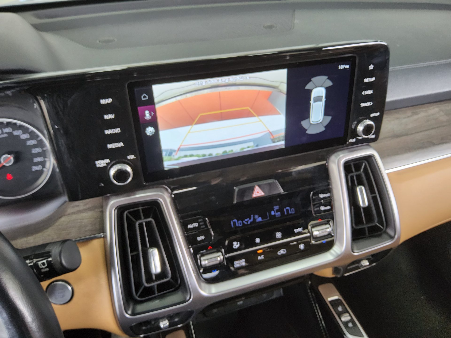 2022 - kia sorento