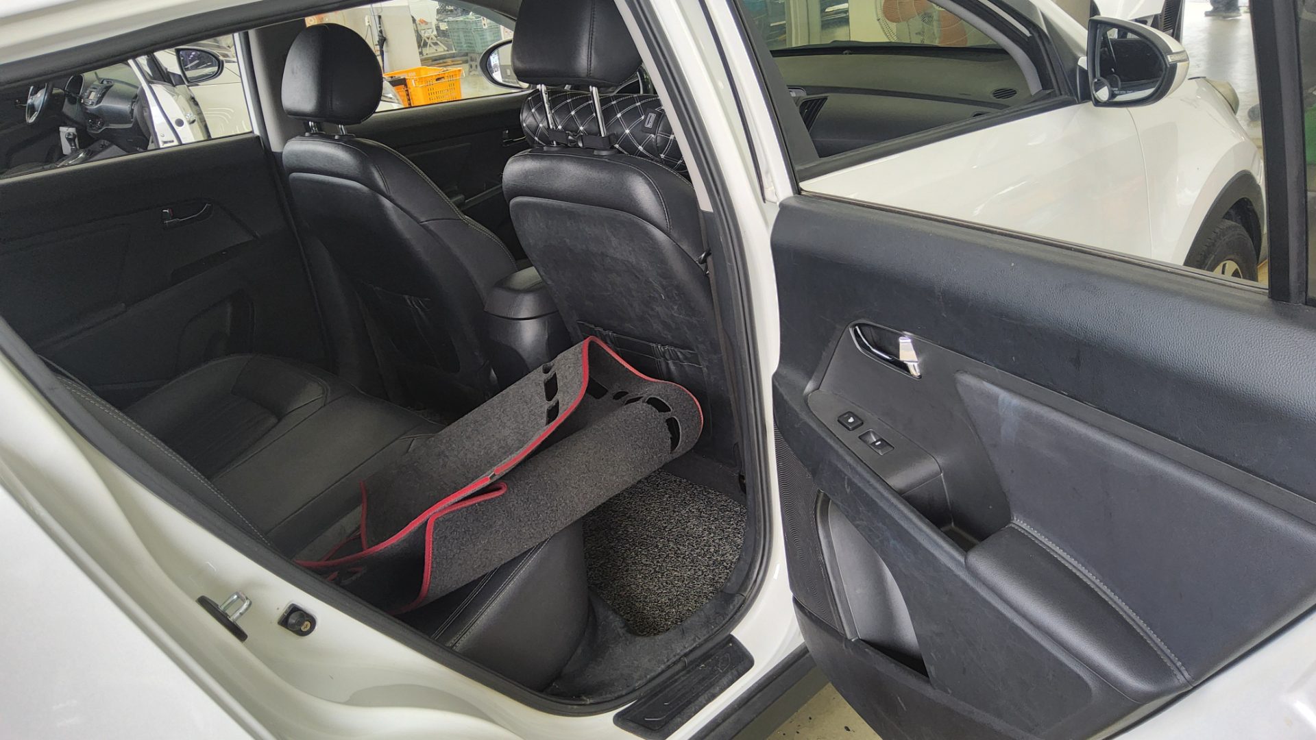 2012 - kia sportage