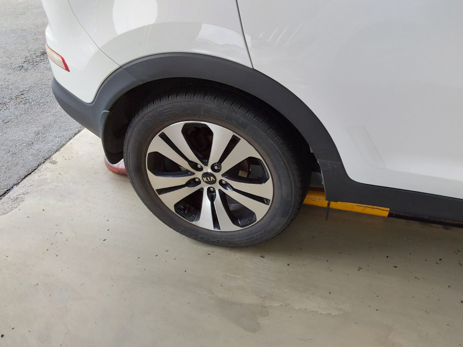 2012 - kia sportage