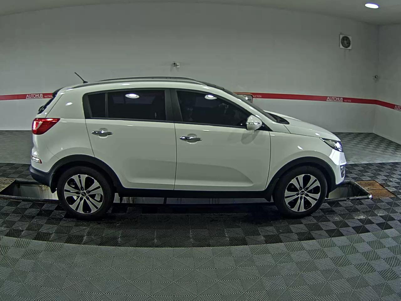 2012 - kia sportage