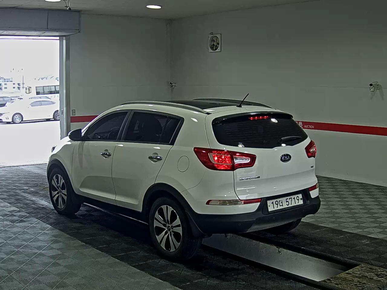 2012 - kia sportage