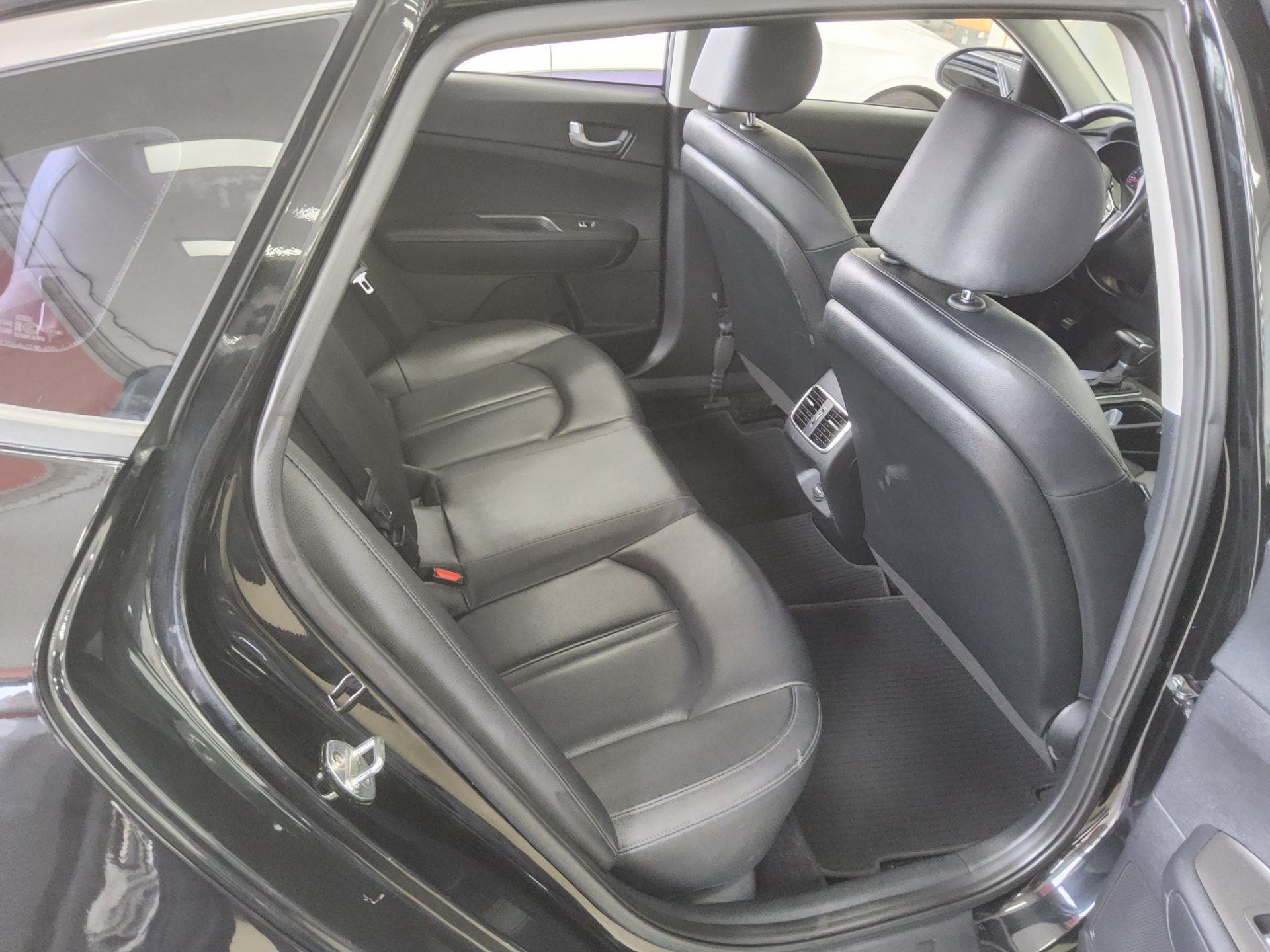 2019 - kia k5