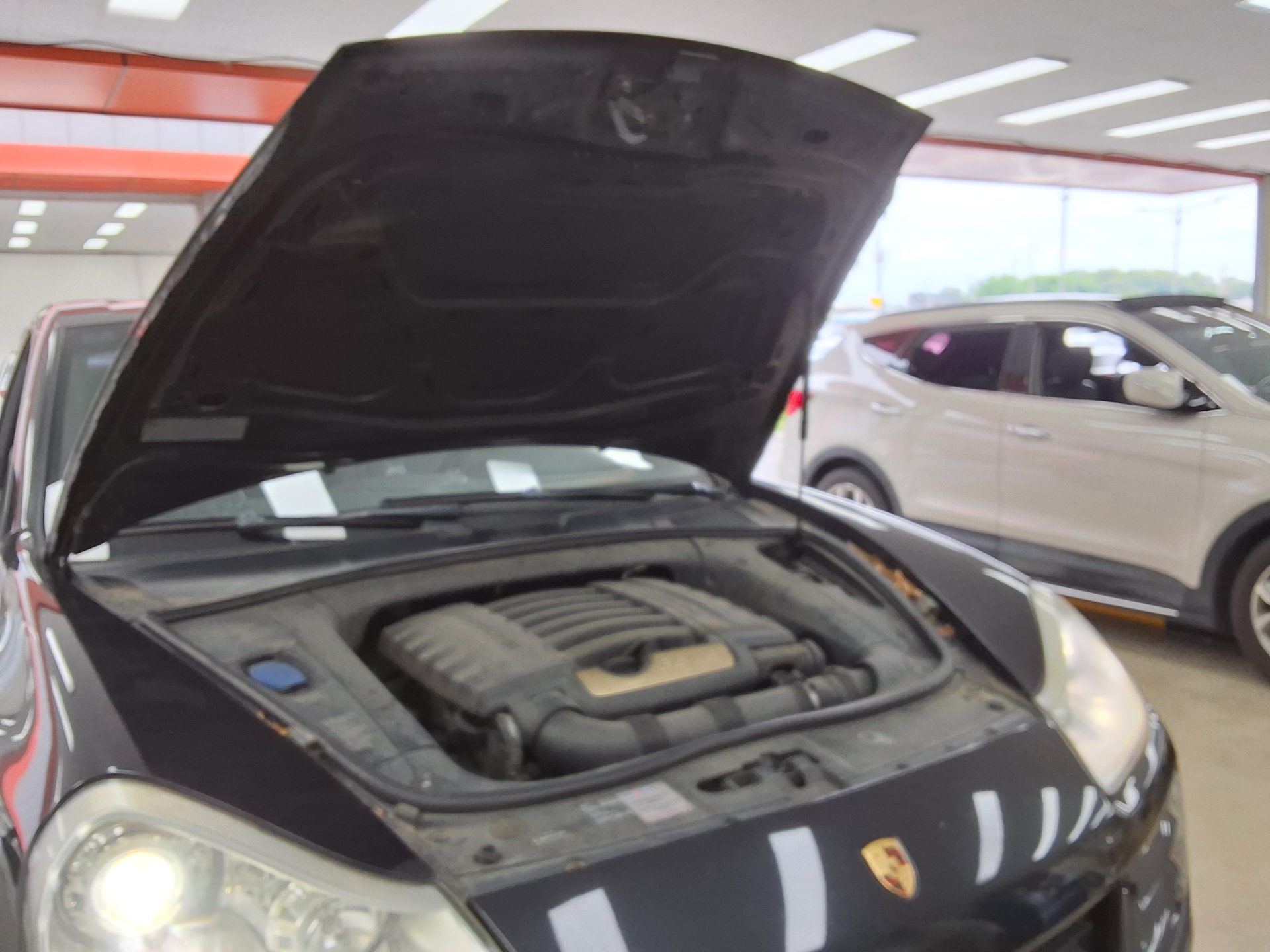 2010 - porsche cayenne