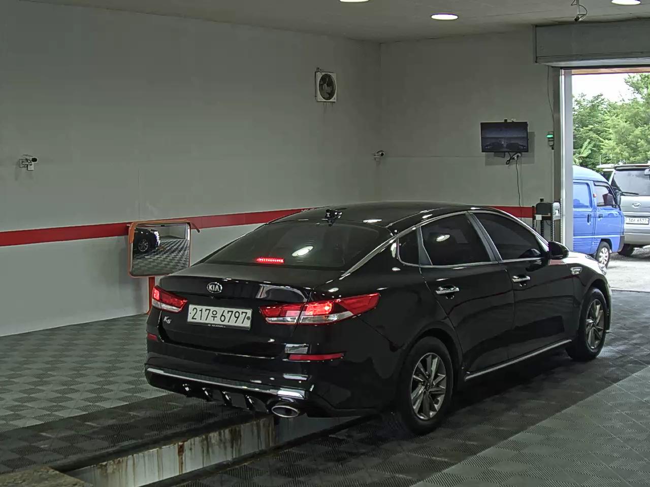 2019 - kia k5