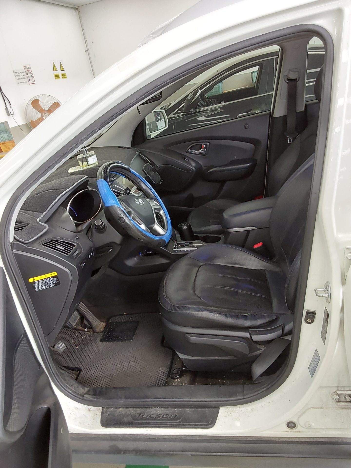 2012 - hyundai tucson