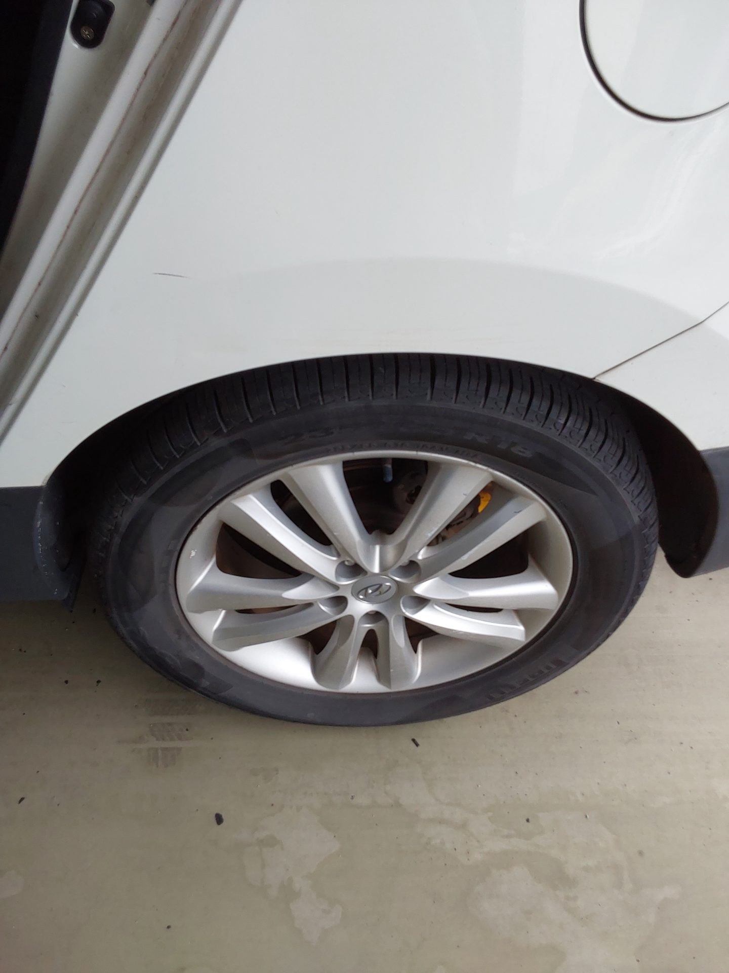 2012 - hyundai tucson