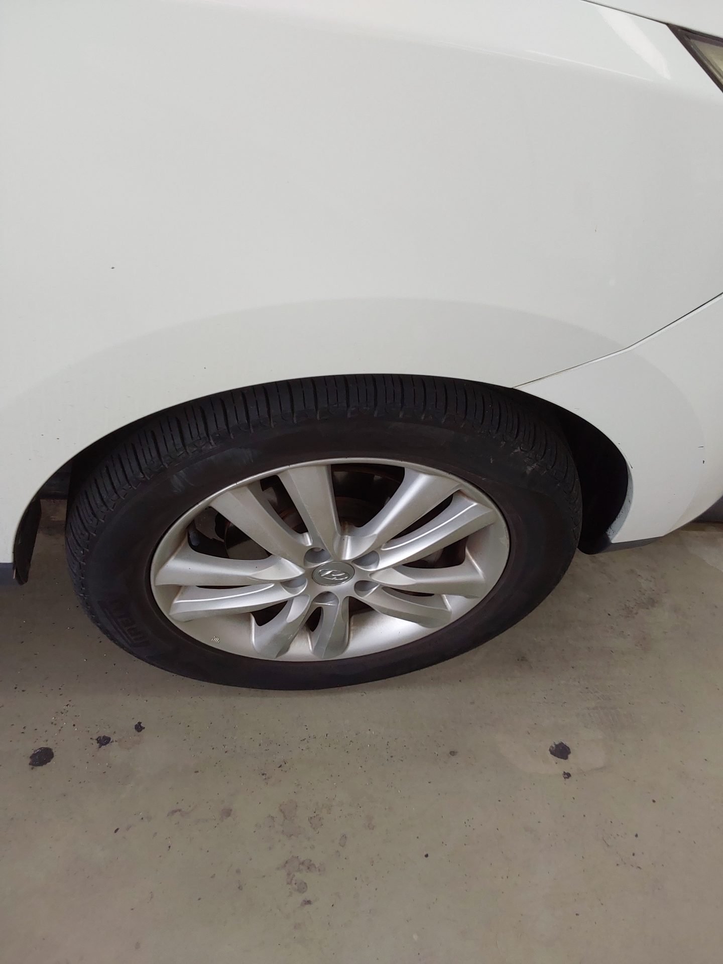 2012 - hyundai tucson