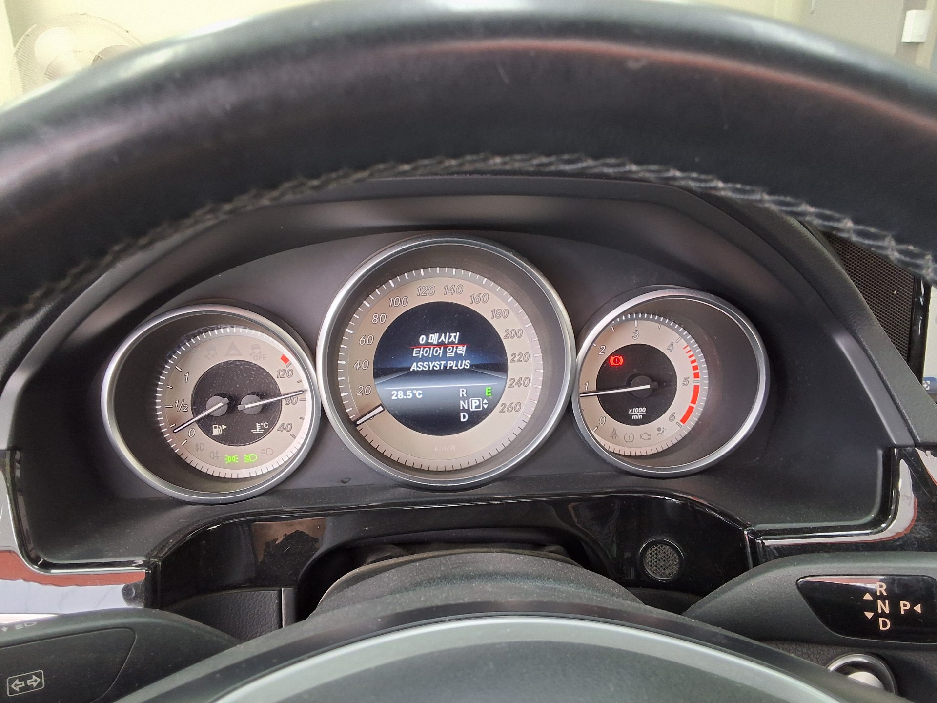 2014 - mercedes-benz e220
