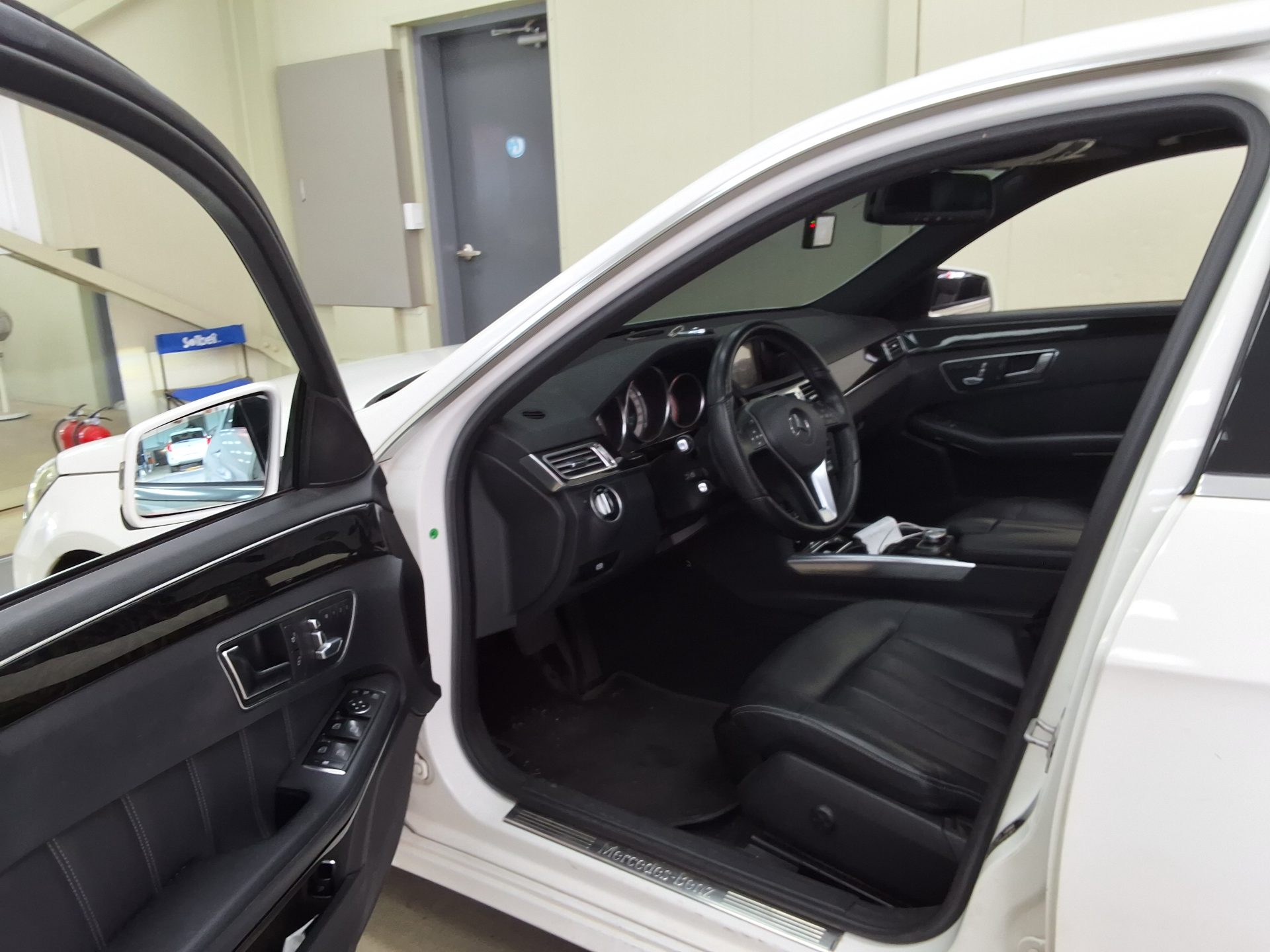 2014 - mercedes-benz e220