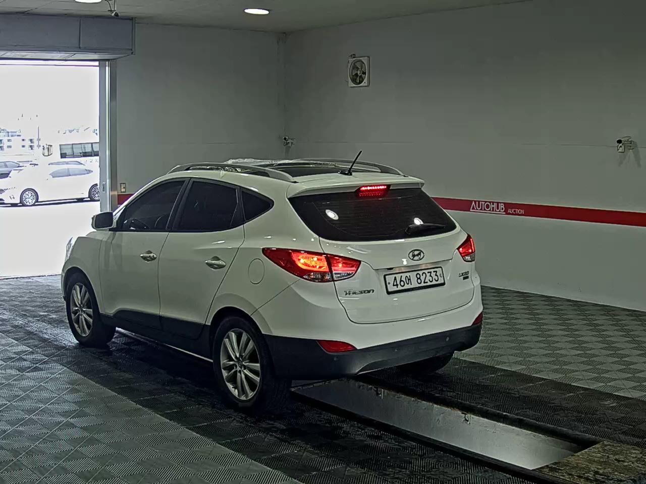 2012 - hyundai tucson