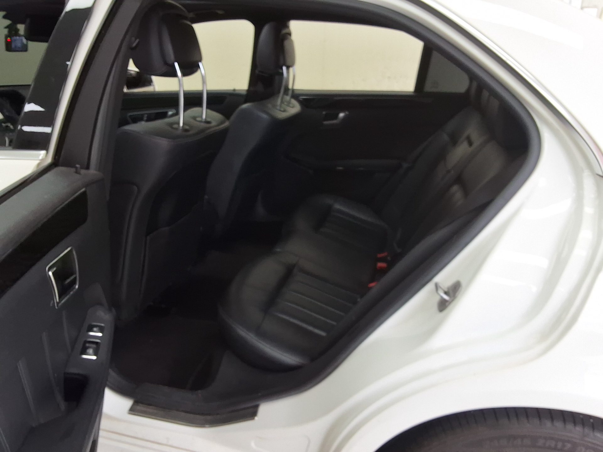 2014 - mercedes-benz e220